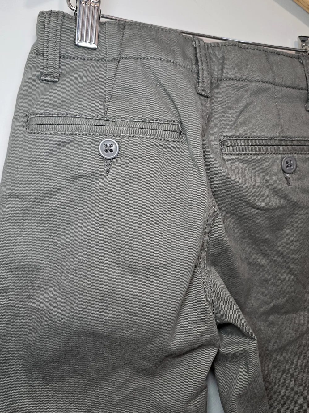 Gap Kid's Straight-Fit Chino Pants - Charcoal Gray Nack To School Style.